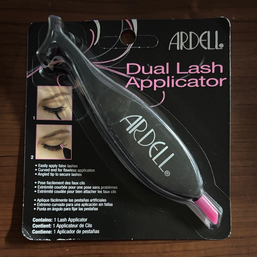 Ardell Lash Applicator - Black and Pink